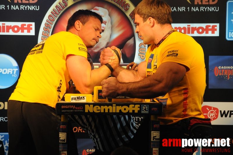 Nemiroff 2008 - Day 2 - Right hand # Armwrestling # Armpower.net