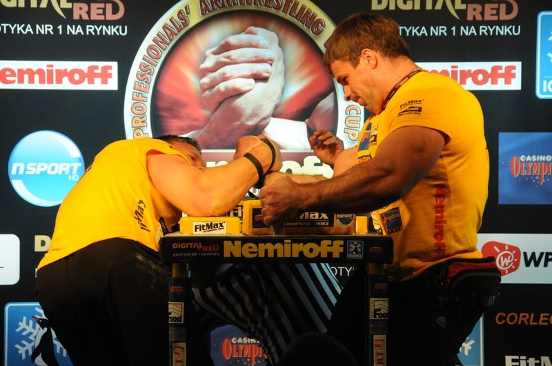 Nemiroff 2008 - Day 2 - Right hand # Armwrestling # Armpower.net