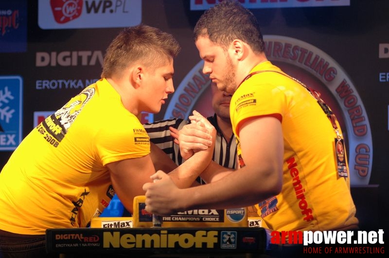 Nemiroff 2008 - Day 2 - Right hand # Siłowanie na ręce # Armwrestling # Armpower.net