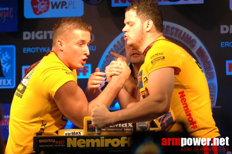 Nemiroff 2008 - Day 2 - Right hand # Armwrestling # Armpower.net