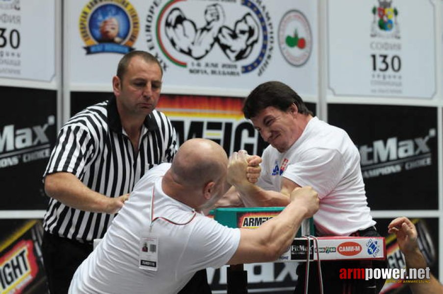 Euroarm 2009 - Day 3 # Armwrestling # Armpower.net