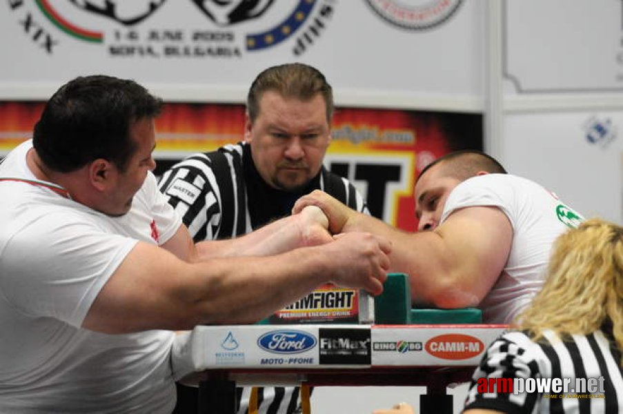 Euroarm 2009 - Day 3 # Armwrestling # Armpower.net