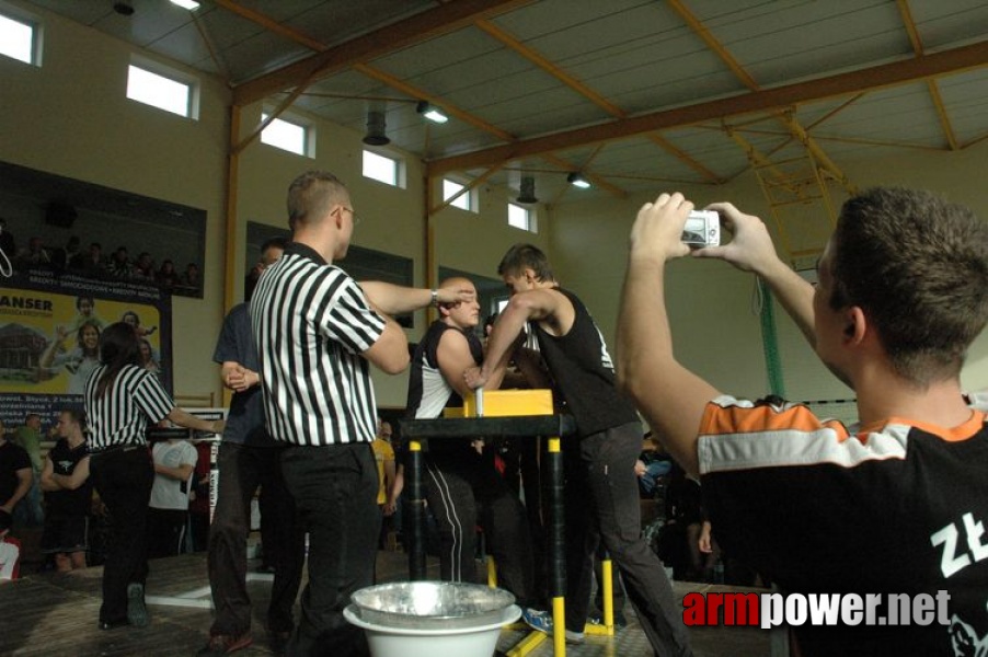 Debiuty 2009 # Siłowanie na ręce # Armwrestling # Armpower.net