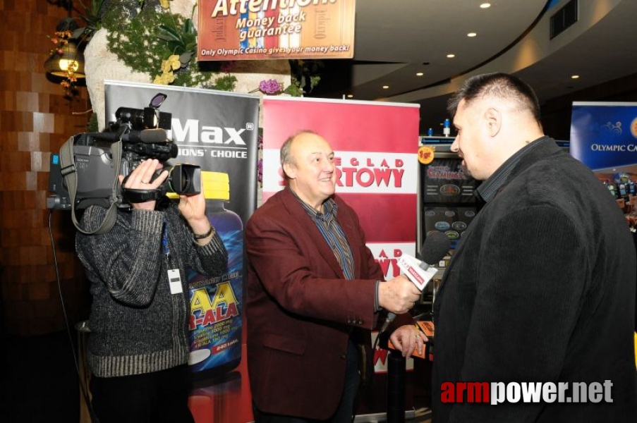 Nemiroff 2009 - Day 1 - Left hand # Siłowanie na ręce # Armwrestling # Armpower.net