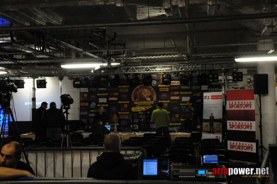 Nemiroff 2009 - Day 1 - Left hand # Siłowanie na ręce # Armwrestling # Armpower.net