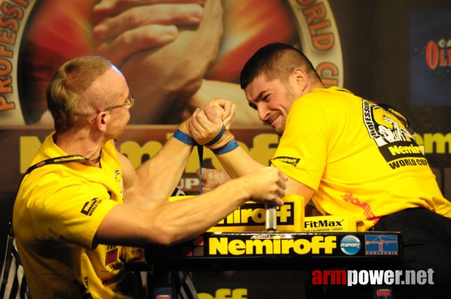 Nemiroff 2009 - Day 1 - Left hand # Aрмспорт # Armsport # Armpower.net