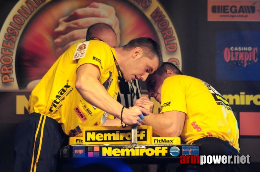 Nemiroff 2009 - Day 1 - Left hand # Aрмспорт # Armsport # Armpower.net