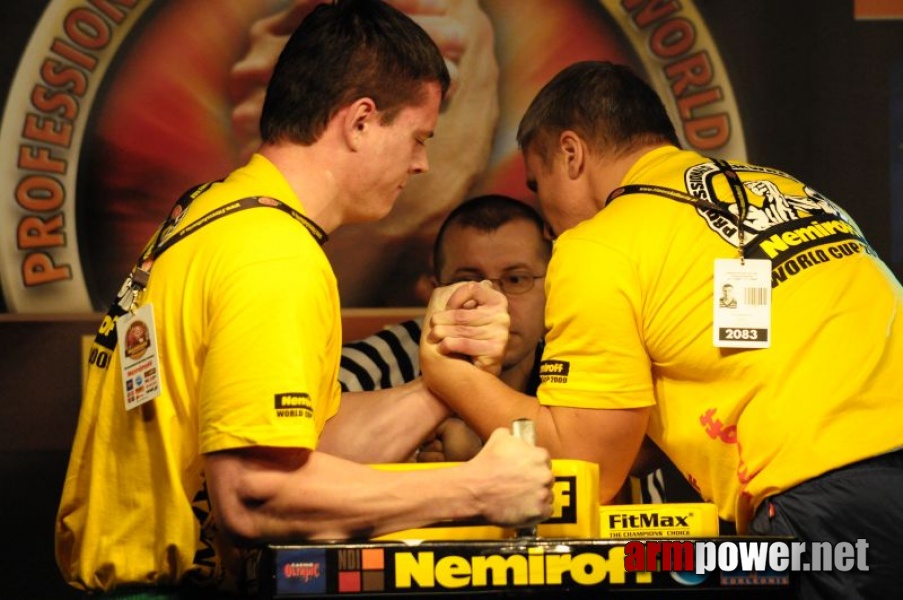 Nemiroff 2009 - Day 1 - Left hand # Armwrestling # Armpower.net