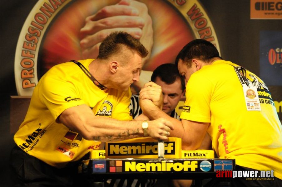 Nemiroff 2009 - Day 1 - Left hand # Armwrestling # Armpower.net