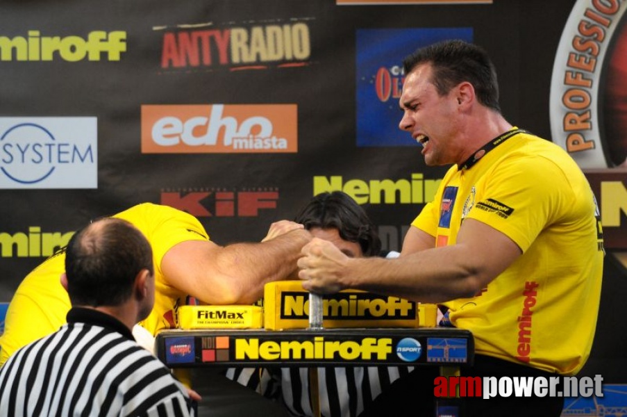 Nemiroff 2009 - Day 2 - Right hand # Aрмспорт # Armsport # Armpower.net