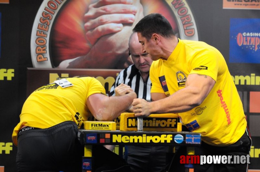 Nemiroff 2009 - Day 2 - Right hand # Armwrestling # Armpower.net