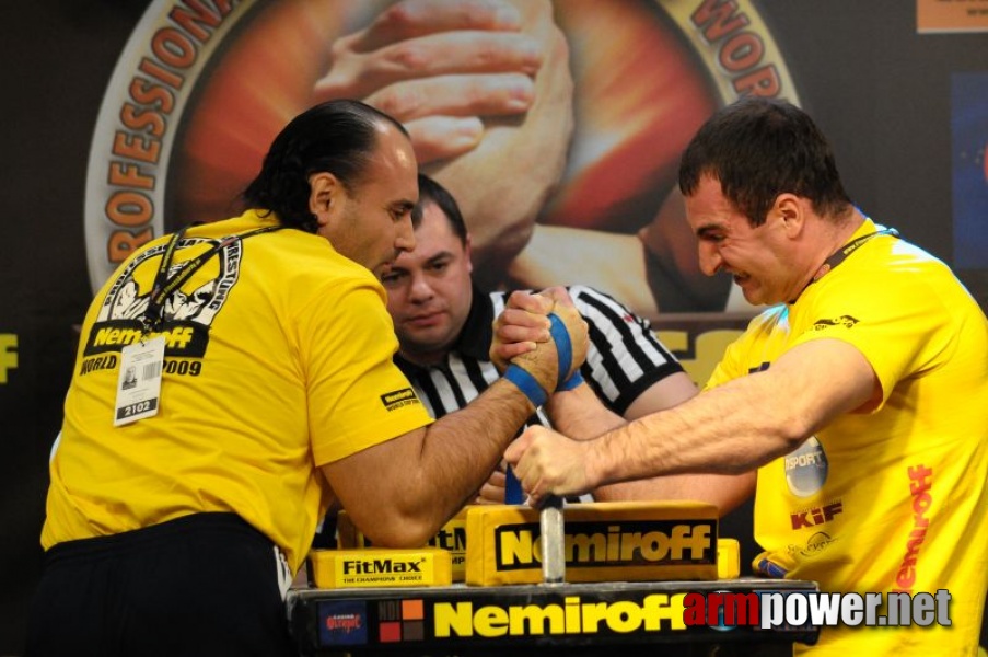 Nemiroff 2009 - Day 2 - Right hand # Armwrestling # Armpower.net