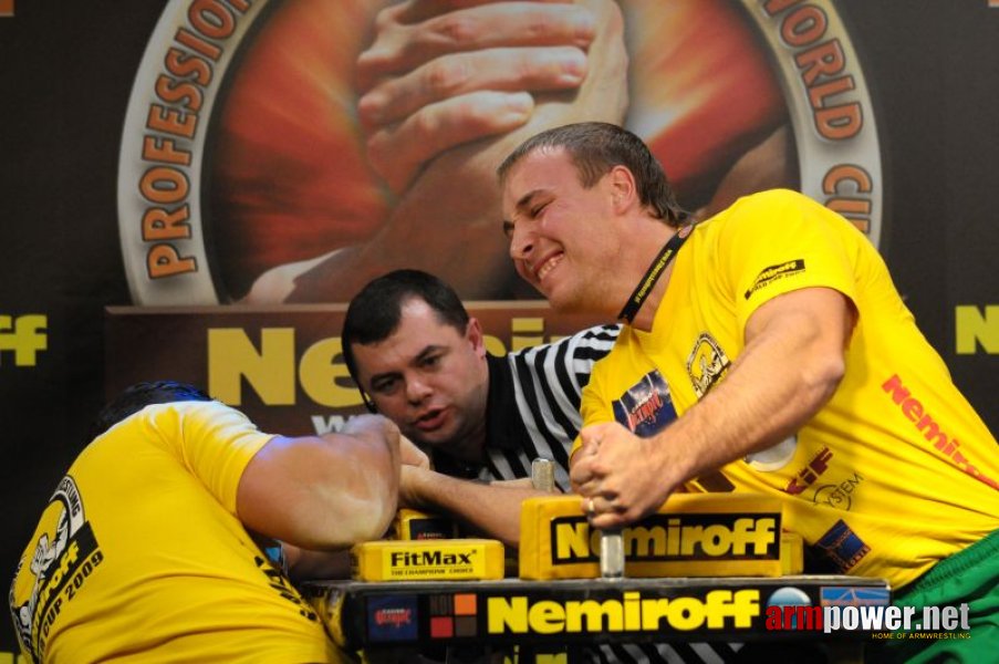 Nemiroff 2009 - Day 2 - Right hand # Aрмспорт # Armsport # Armpower.net