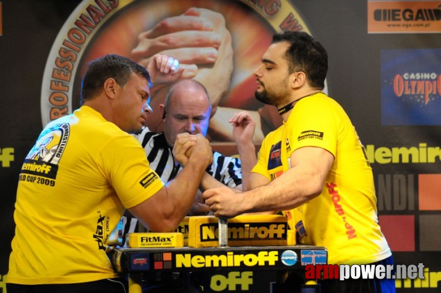 Nemiroff 2009 - Day 2 - Right hand # Armwrestling # Armpower.net