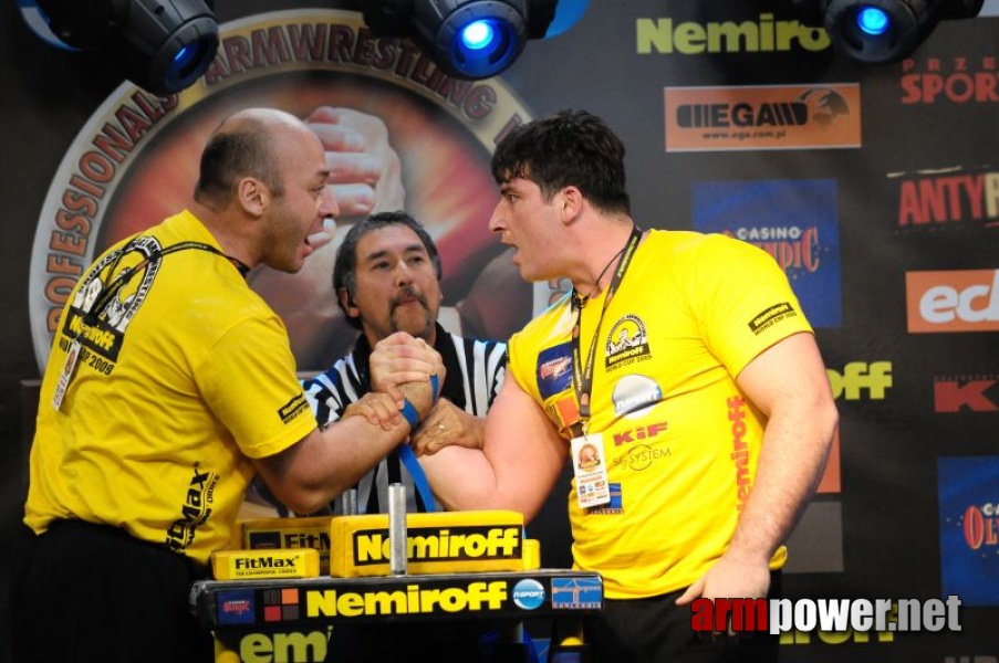 Nemiroff 2009 - Day 2 - Right hand # Armwrestling # Armpower.net