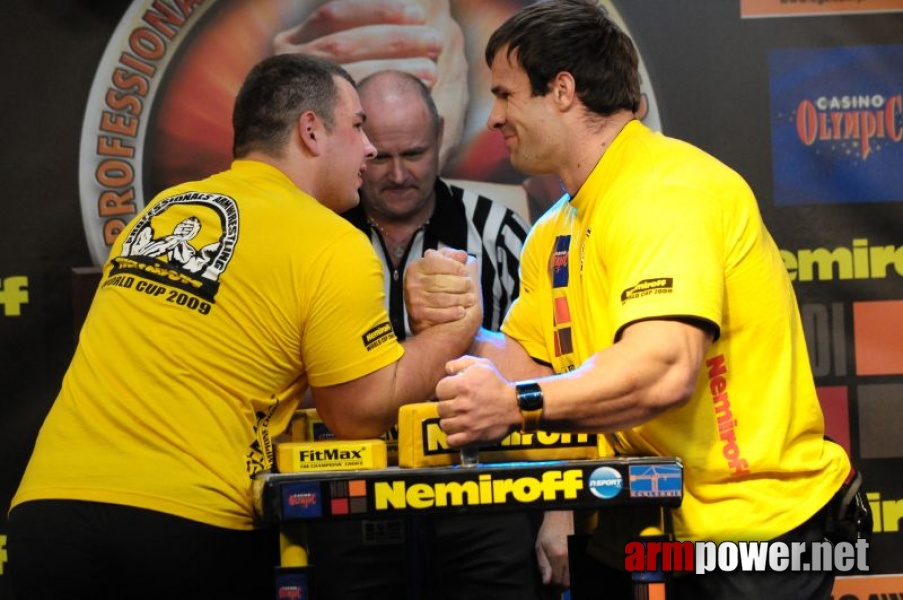 Nemiroff 2009 - Day 2 - Right hand # Siłowanie na ręce # Armwrestling # Armpower.net