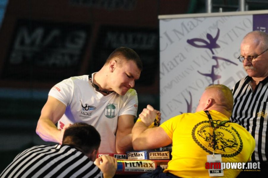 Puchar Polski 2009 - Lewa Reka # Siłowanie na ręce # Armwrestling # Armpower.net