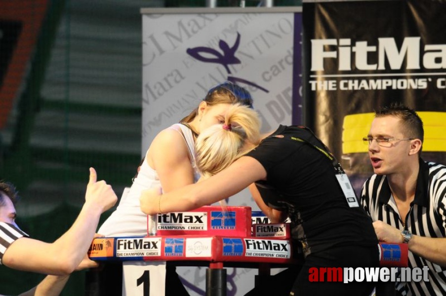 Puchar Polski 2009 - Prawa Reka # Siłowanie na ręce # Armwrestling # Armpower.net