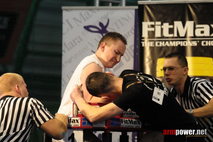 Puchar Polski 2009 - Prawa Reka # Siłowanie na ręce # Armwrestling # Armpower.net