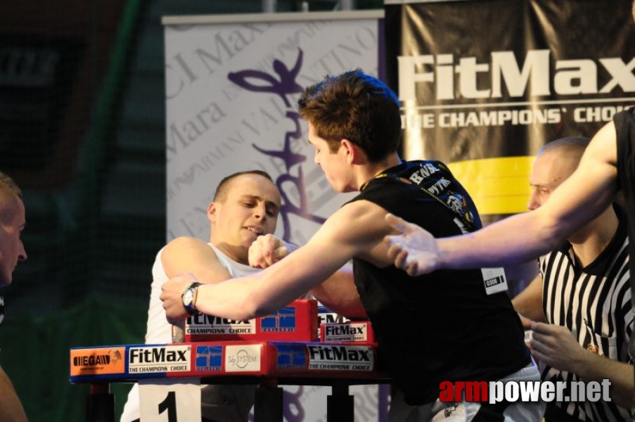 Puchar Polski 2009 - Prawa Reka # Siłowanie na ręce # Armwrestling # Armpower.net