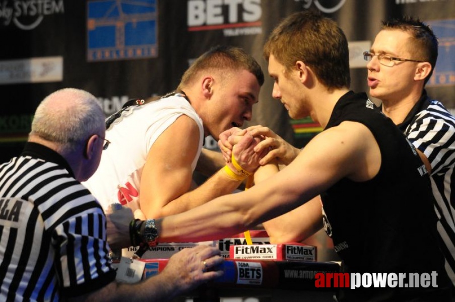 Puchar Polski 2009 - Prawa Reka # Siłowanie na ręce # Armwrestling # Armpower.net