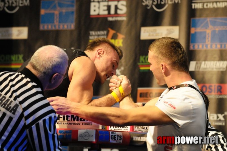 Puchar Polski 2009 - Prawa Reka # Siłowanie na ręce # Armwrestling # Armpower.net