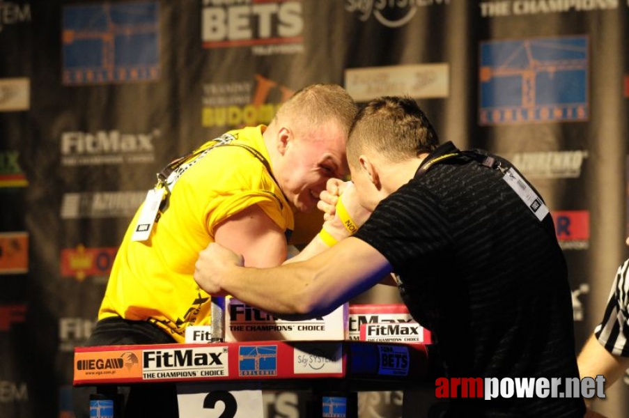 Puchar Polski 2009 - Prawa Reka # Siłowanie na ręce # Armwrestling # Armpower.net