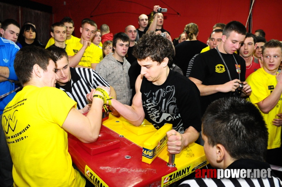 I Puchar Polski Amatorów - Debiuty 2010 # Armwrestling # Armpower.net