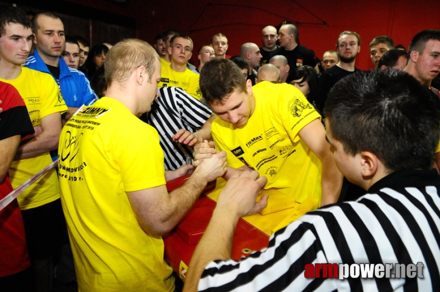 I Puchar Polski Amatorów - Debiuty 2010 # Armwrestling # Armpower.net