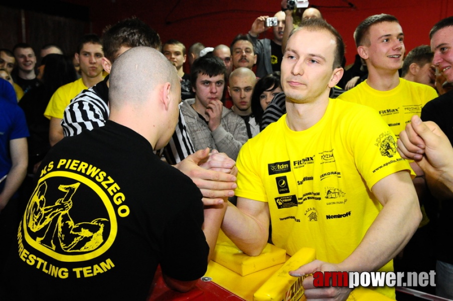 I Puchar Polski Amatorów - Debiuty 2010 # Armwrestling # Armpower.net