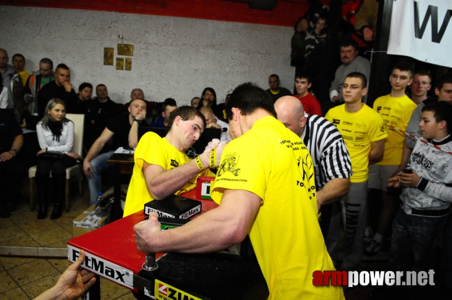 I Puchar Polski Amatorów - Debiuty 2010 # Armwrestling # Armpower.net