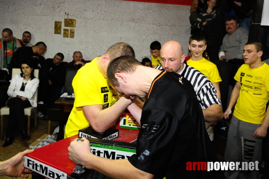 I Puchar Polski Amatorów - Debiuty 2010 # Armwrestling # Armpower.net