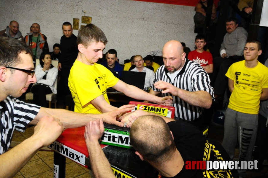 I Puchar Polski Amatorów - Debiuty 2010 # Armwrestling # Armpower.net