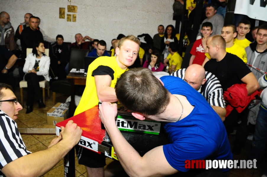 I Puchar Polski Amatorów - Debiuty 2010 # Armwrestling # Armpower.net