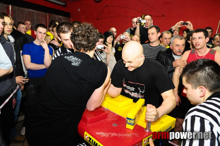 I Puchar Polski Amatorów - Debiuty 2010 # Armwrestling # Armpower.net