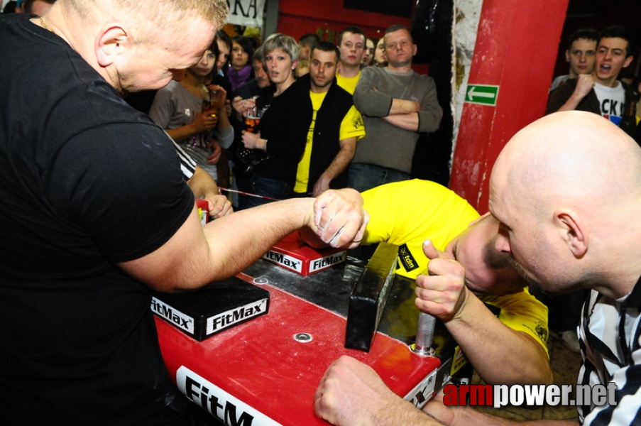 I Puchar Polski Amatorów - Debiuty 2010 # Armwrestling # Armpower.net