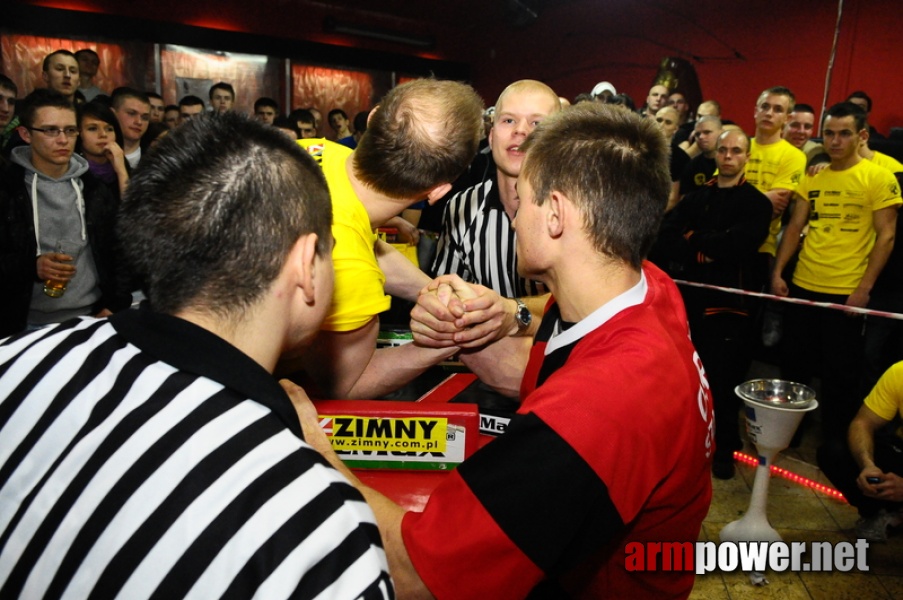 I Puchar Polski Amatorów - Debiuty 2010 # Armwrestling # Armpower.net