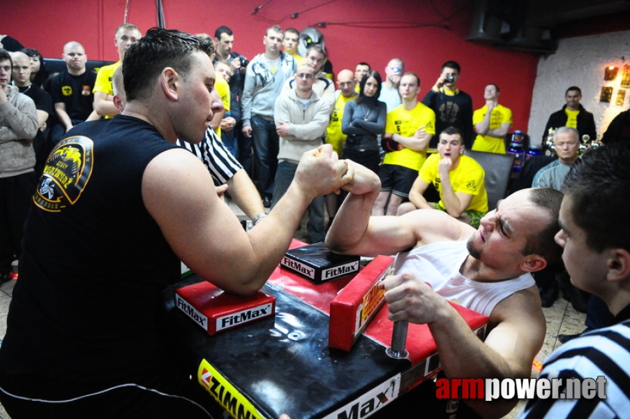 I Puchar Polski Amatorów - Debiuty 2010 # Armwrestling # Armpower.net