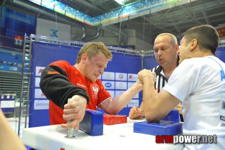 European Armwrestling Championships - Day 1 # Armwrestling # Armpower.net