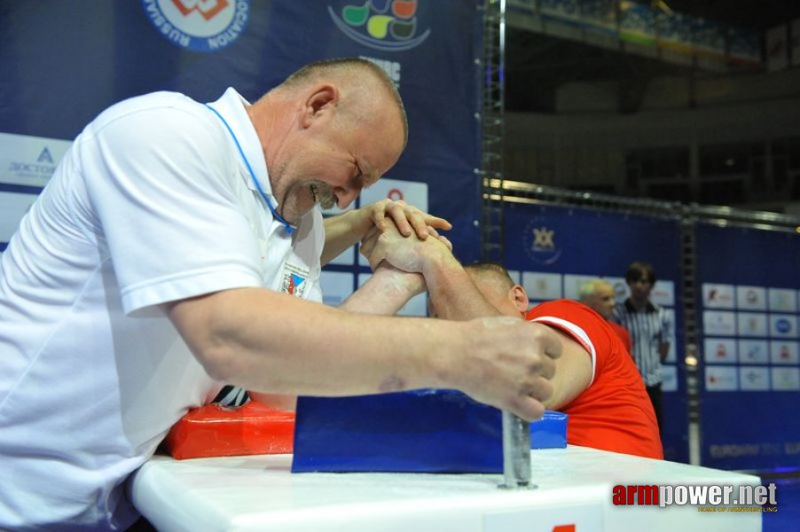 European Armwrestling Championships - Day 1 # Armwrestling # Armpower.net