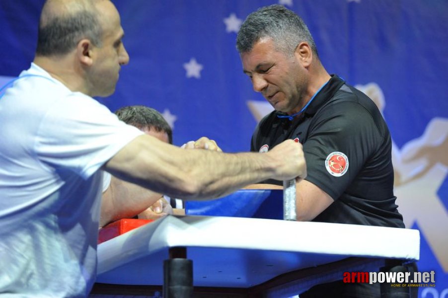 European Armwrestling Championships - Day 1 # Armwrestling # Armpower.net