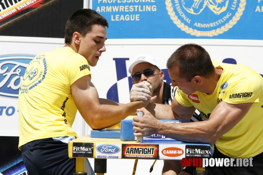 PAL League Bulgaria 2010 # Siłowanie na ręce # Armwrestling # Armpower.net