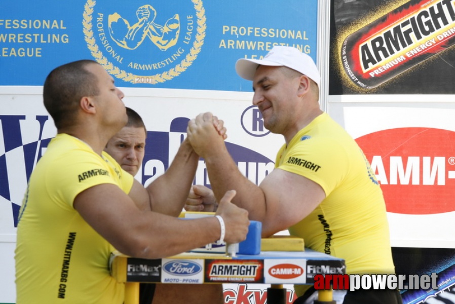 PAL League Bulgaria 2010 # Siłowanie na ręce # Armwrestling # Armpower.net