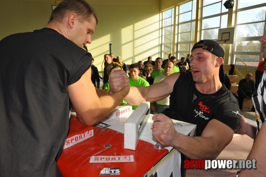 Debiuty 2010 - Stare Miasto # Aрмспорт # Armsport # Armpower.net