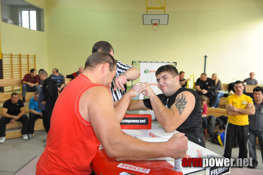 Debiuty 2010 - Stare Miasto # Siłowanie na ręce # Armwrestling # Armpower.net