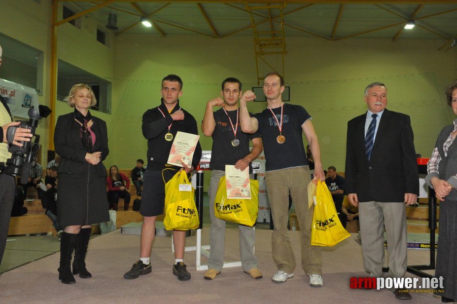 Debiuty 2010 - Stare Miasto # Armwrestling # Armpower.net