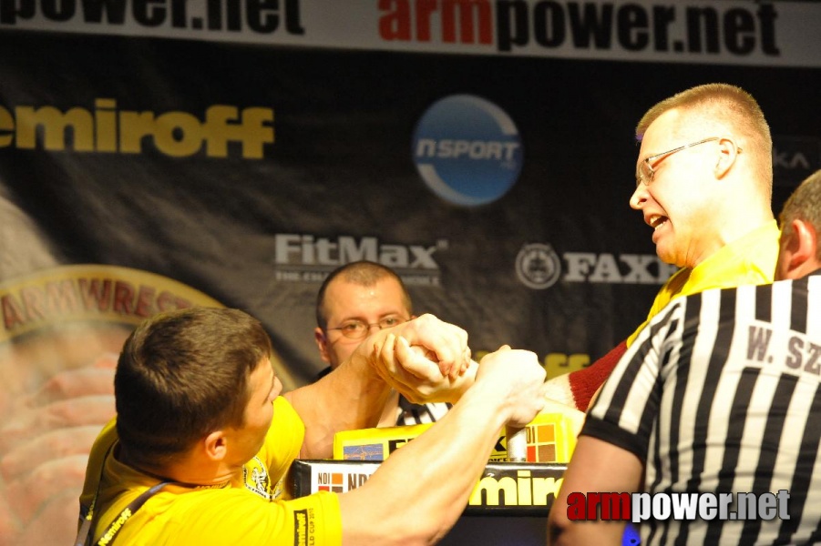 Nemiroff 2010 - Left Hand # Armwrestling # Armpower.net