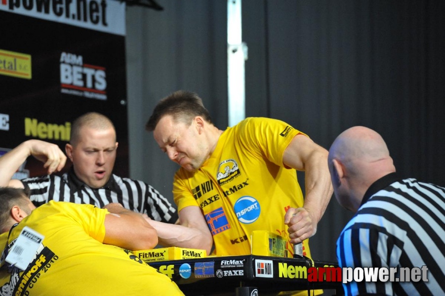 Nemiroff 2010 - Right Hand # Armwrestling # Armpower.net