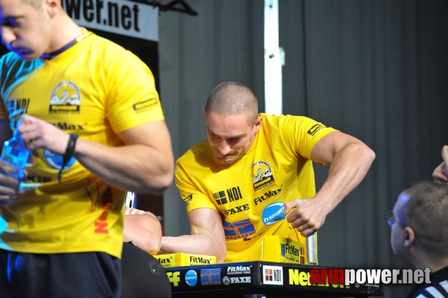 Nemiroff 2010 - Right Hand # Siłowanie na ręce # Armwrestling # Armpower.net