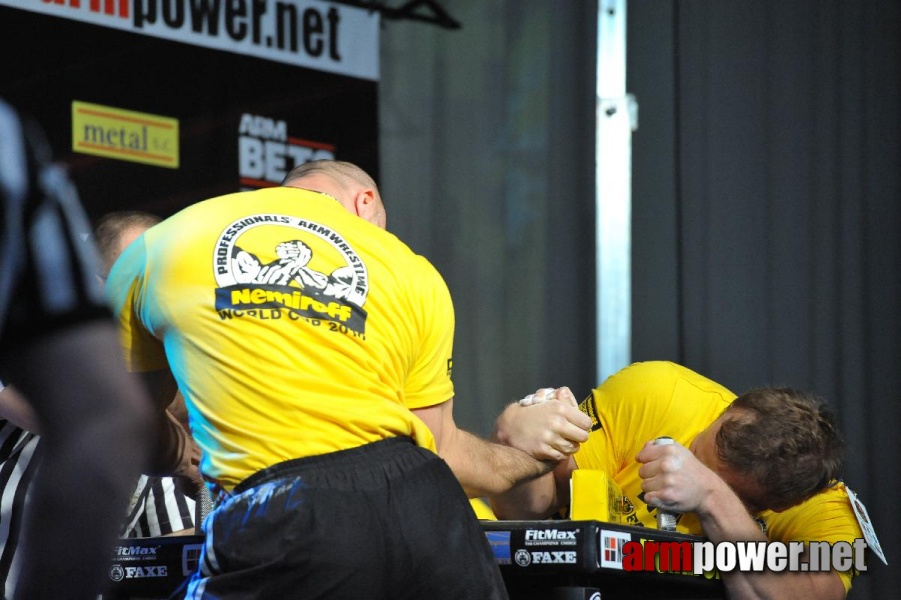 Nemiroff 2010 - Right Hand # Armwrestling # Armpower.net